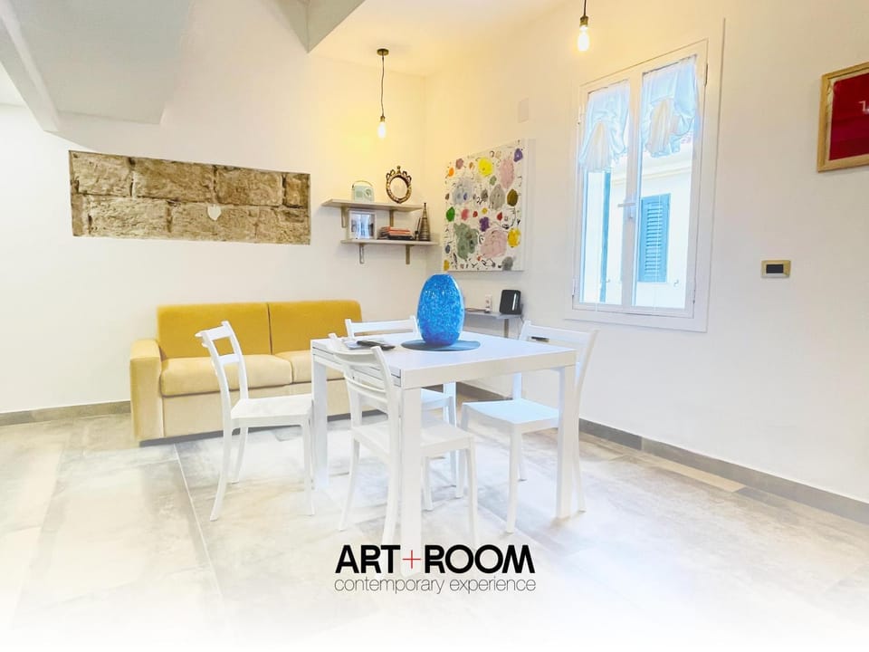 Living room, Decorative detail, Seating area, Dining area, Text overlay
