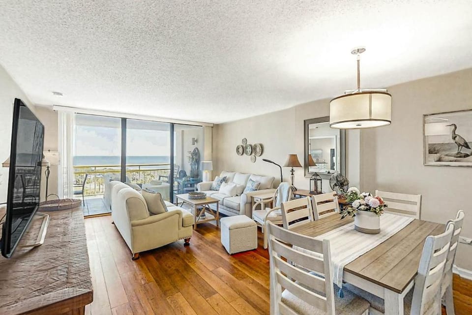 Ocean Creek EE6 Apartment in Briarcliffe Acres
