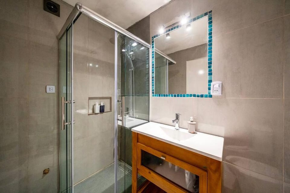 Amplio y luminoso monoambiente en el centro Apartment in Buenos Aires