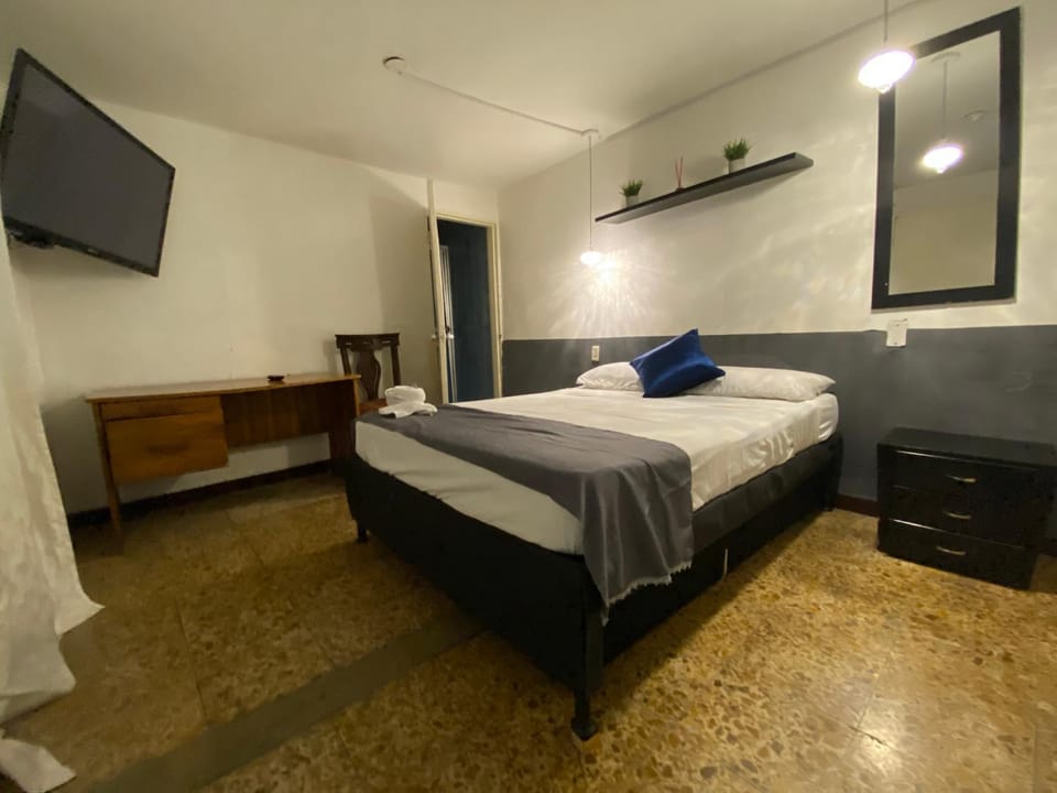 hostal casa prado in Bed and Breakfast in Medellin
