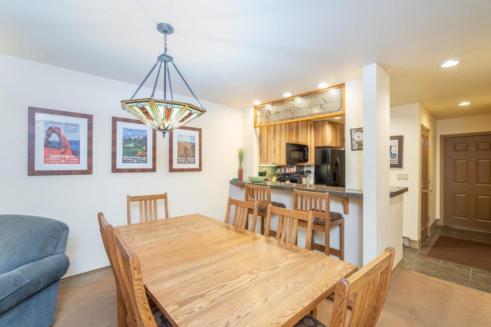 Ski-in Ski-Out Ground Floor Easy Access Ski Condo House in Telluride