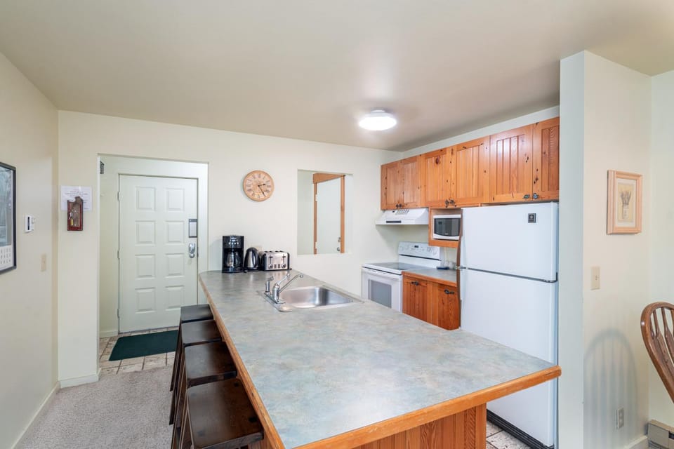Cozy two bedroom in the middle of it all! House in Telluride