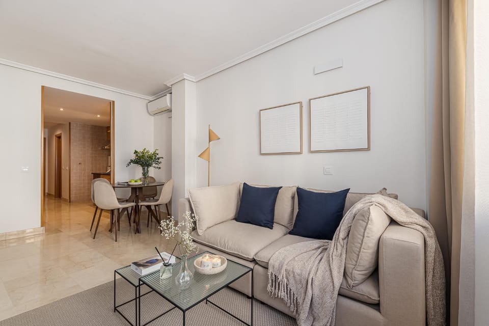 Waou Gran Via Apartment II - Corta Duración Apartment in Centro