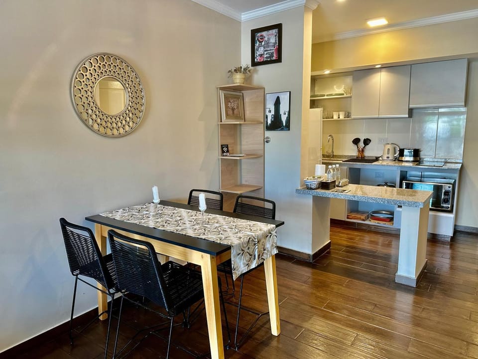 Excelente Departamento a metros de la Costanera con cochera opcional Apartment in Corrientes