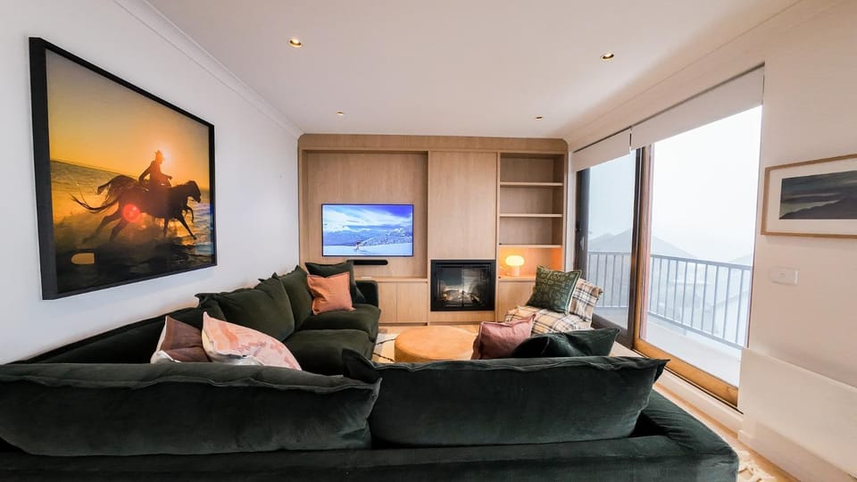 TV and multimedia, Living room
