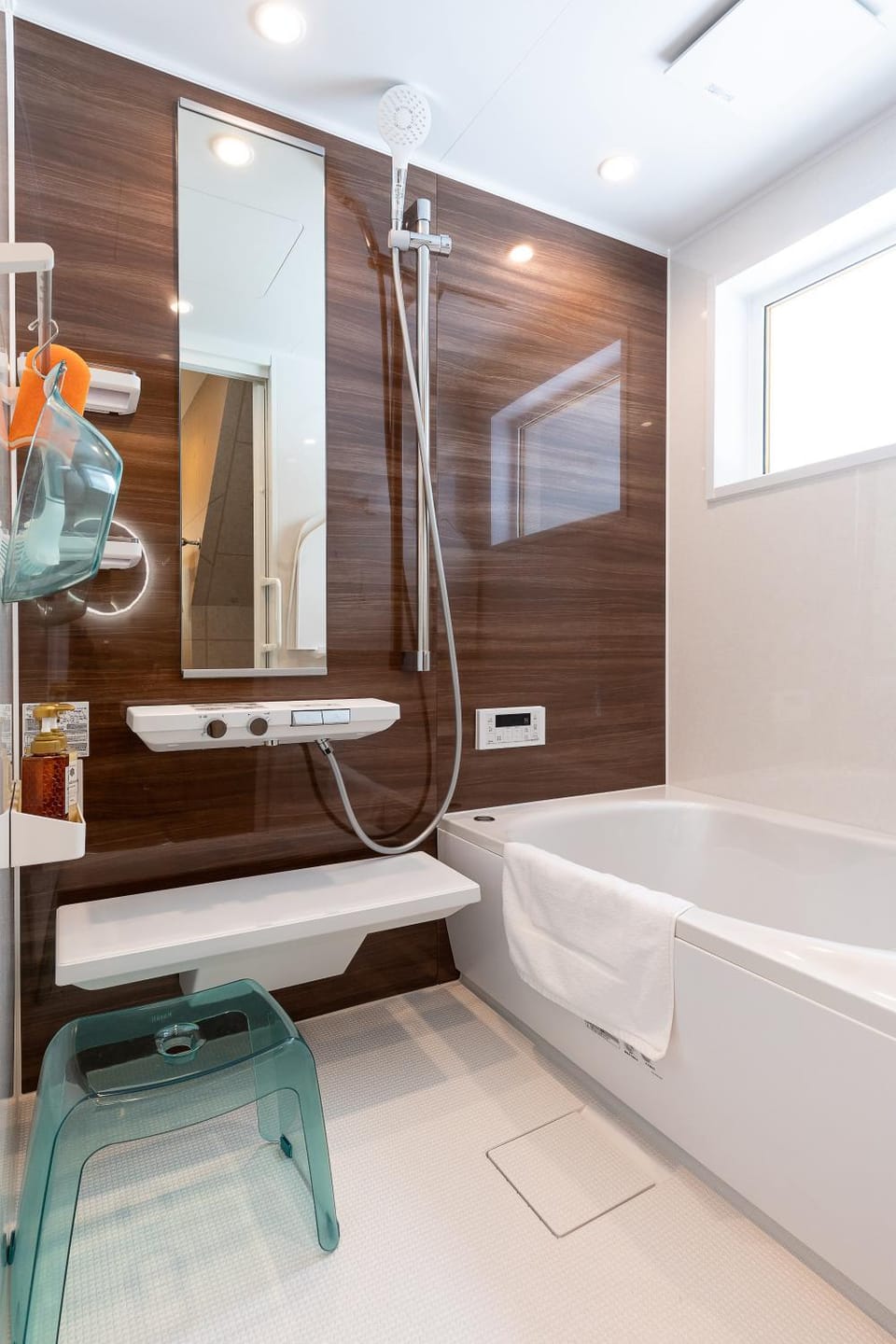 Bathroom, Bath