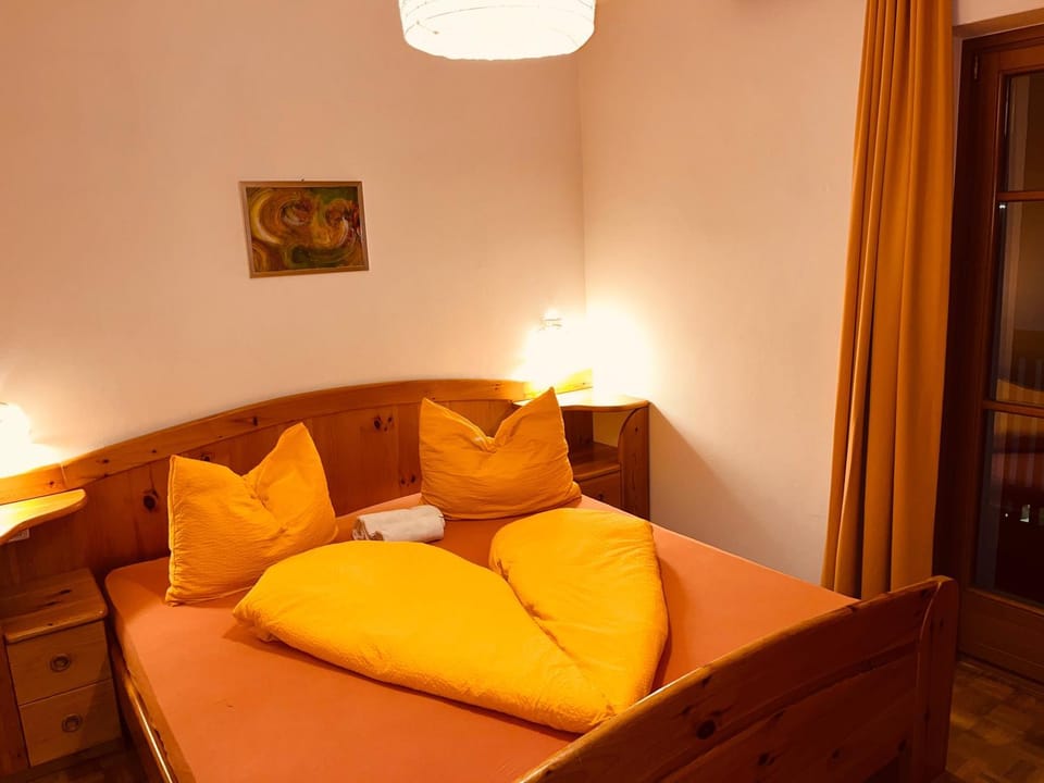 Property building, Living room, Bedroom