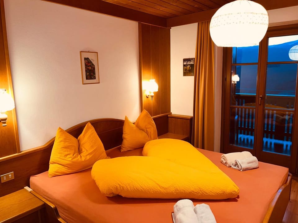 Property building, Living room, Bedroom
