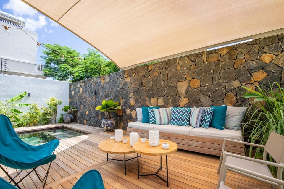 Patio, Garden, Pool view, Swimming pool, sunbed