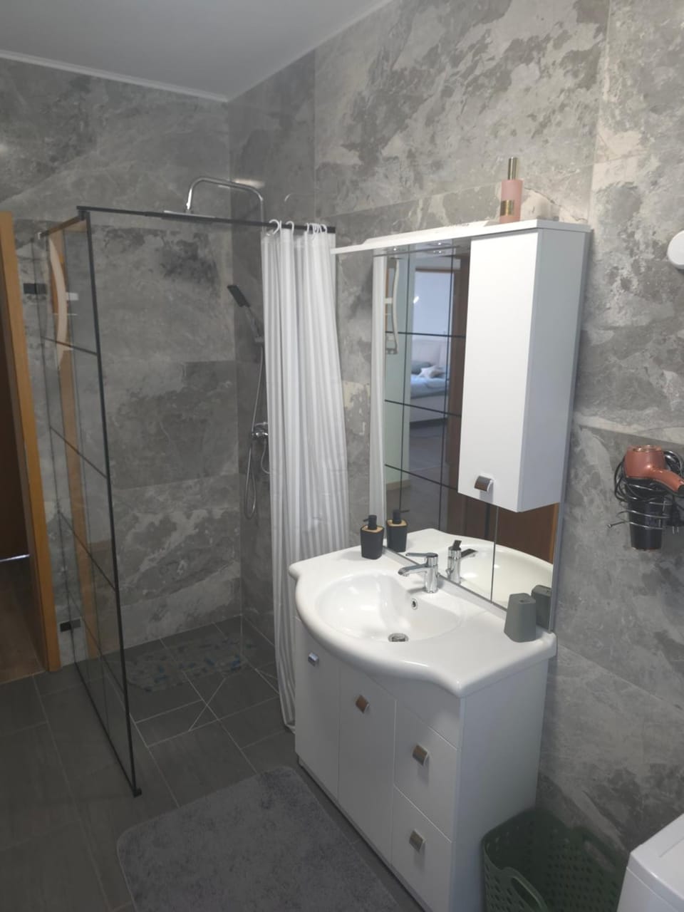 Shower, Bathroom