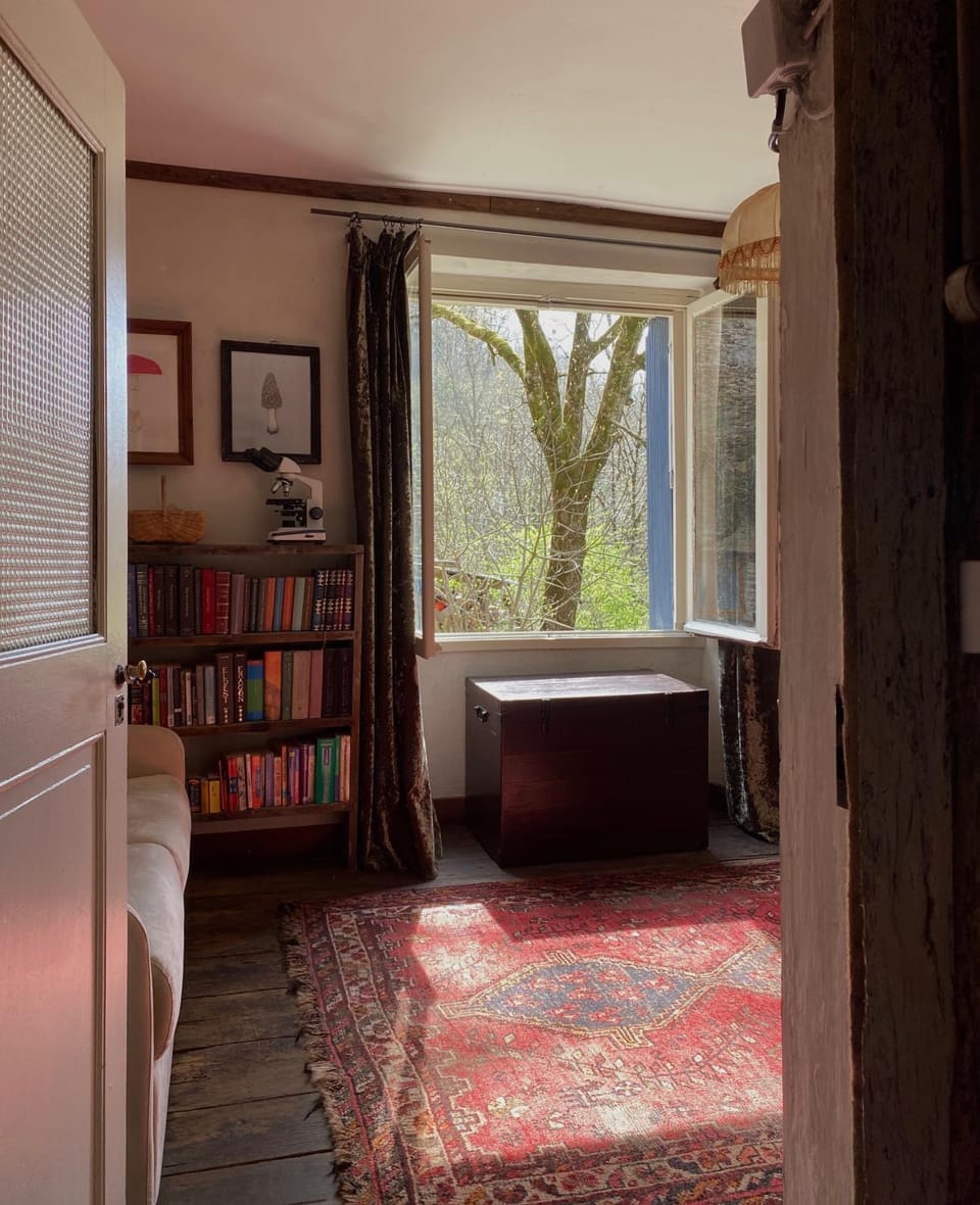 La Maison dans la forêt Bed and Breakfast in Occitanie