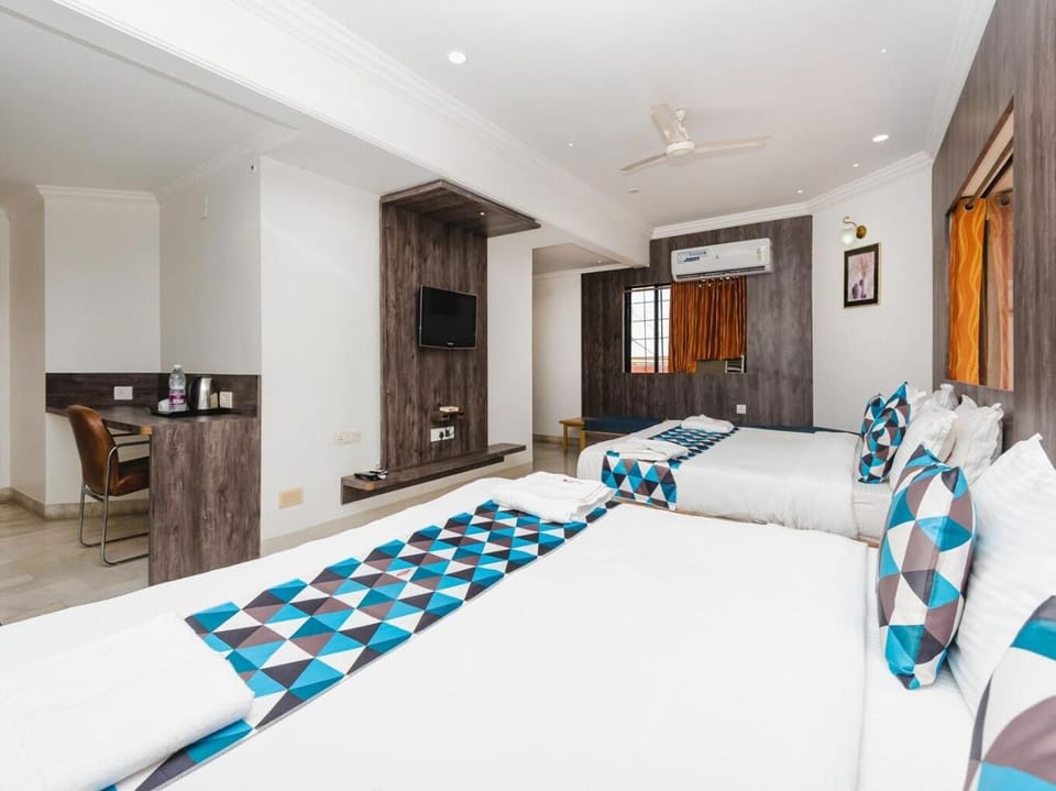 HOTEL GALAXY SURAT Hotel in Gujarat