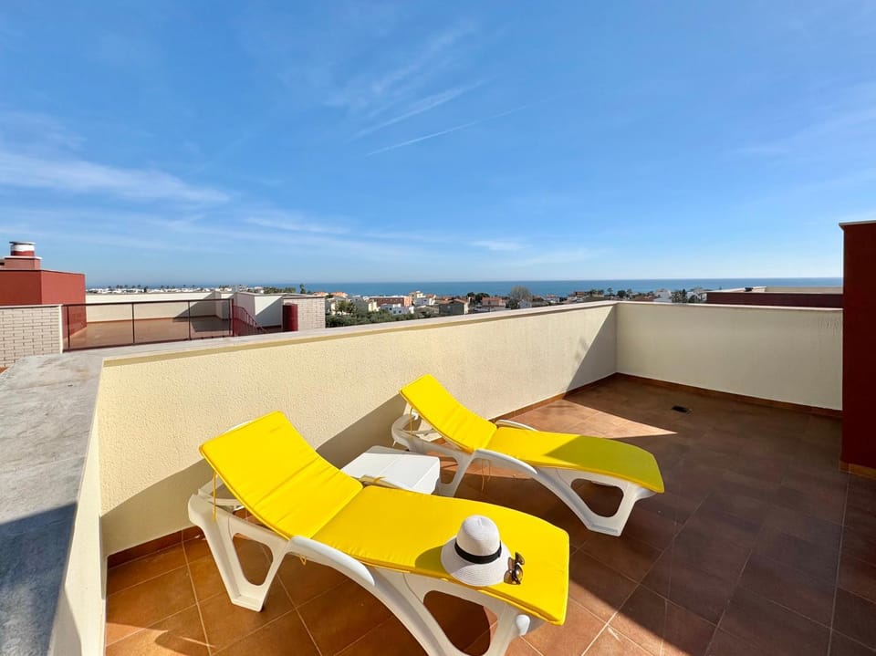 Day, Balcony/Terrace, Balcony/Terrace, Sea view, sunbed