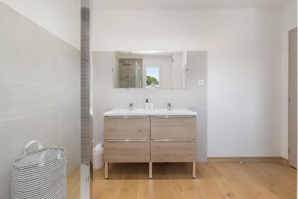 The Chill House Grau d'Agde House in Agde