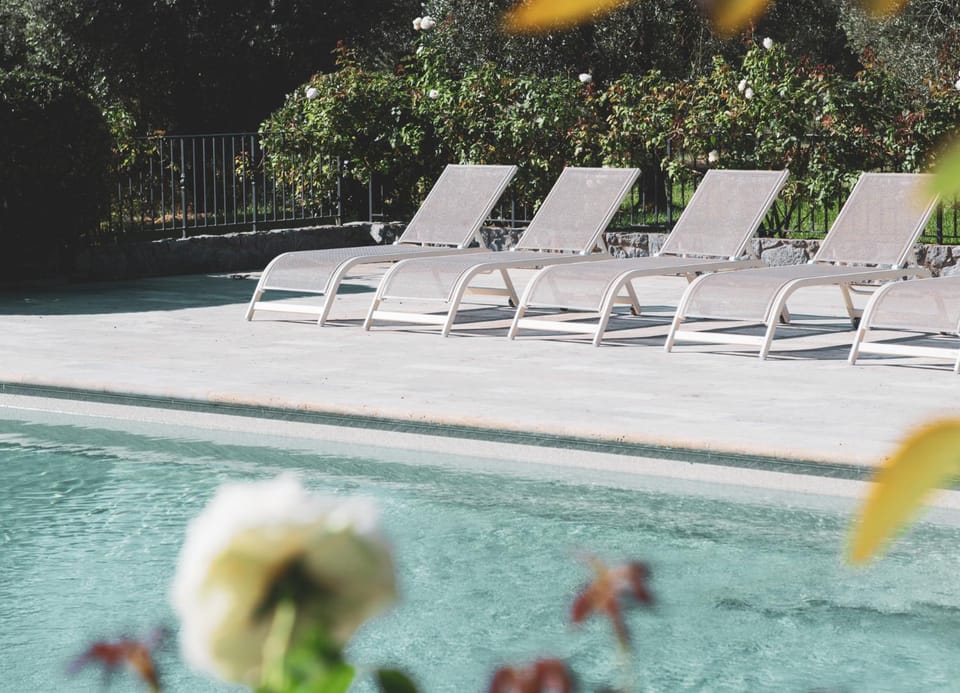 Pool view, Swimming pool, sunbed