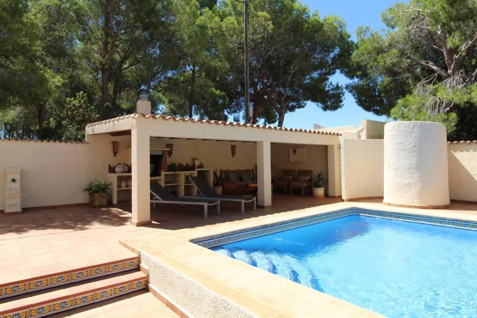Villa con piscina en Altea House in Marina Baixa