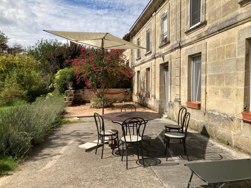 Property building, Patio, Day, Dining area