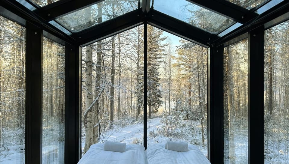 Bed, Natural landscape, Winter, View (from property/room), View (from property/room), Bedroom, River view, River view