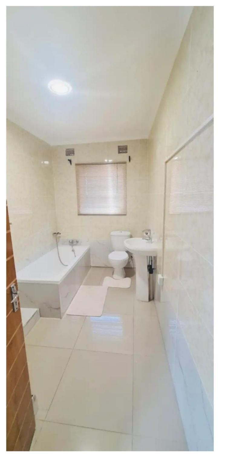 Toilet, Bath