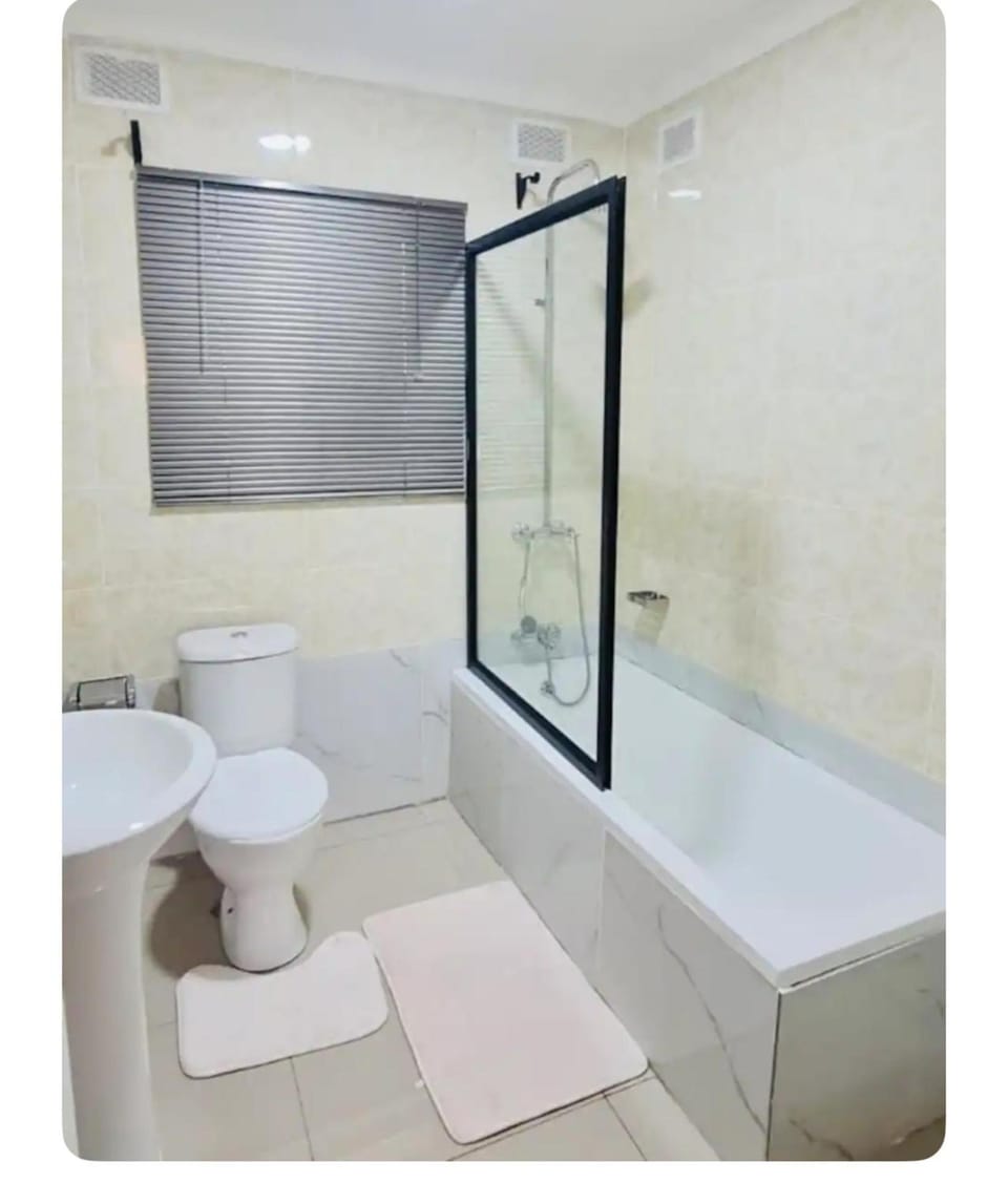 Toilet, Bathroom, Bath