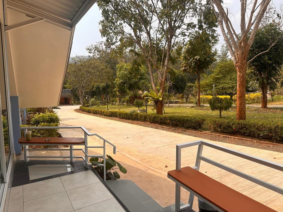 View (from property/room), Balcony/Terrace