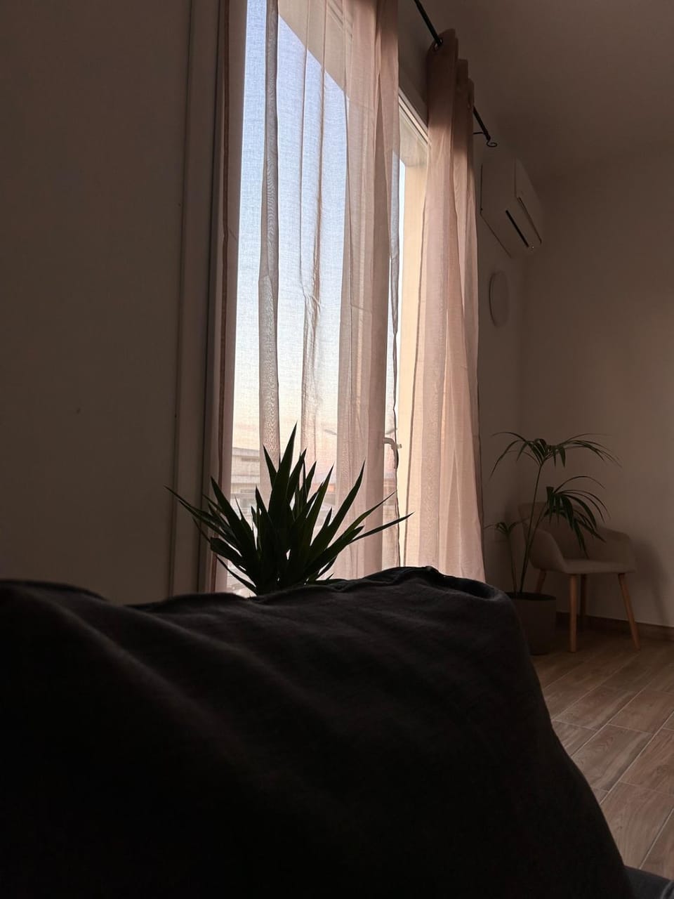 Kitchen or kitchenette, Living room, Seating area, Sunrise, internet, air conditioner, Internal: Not applicable to any particular room