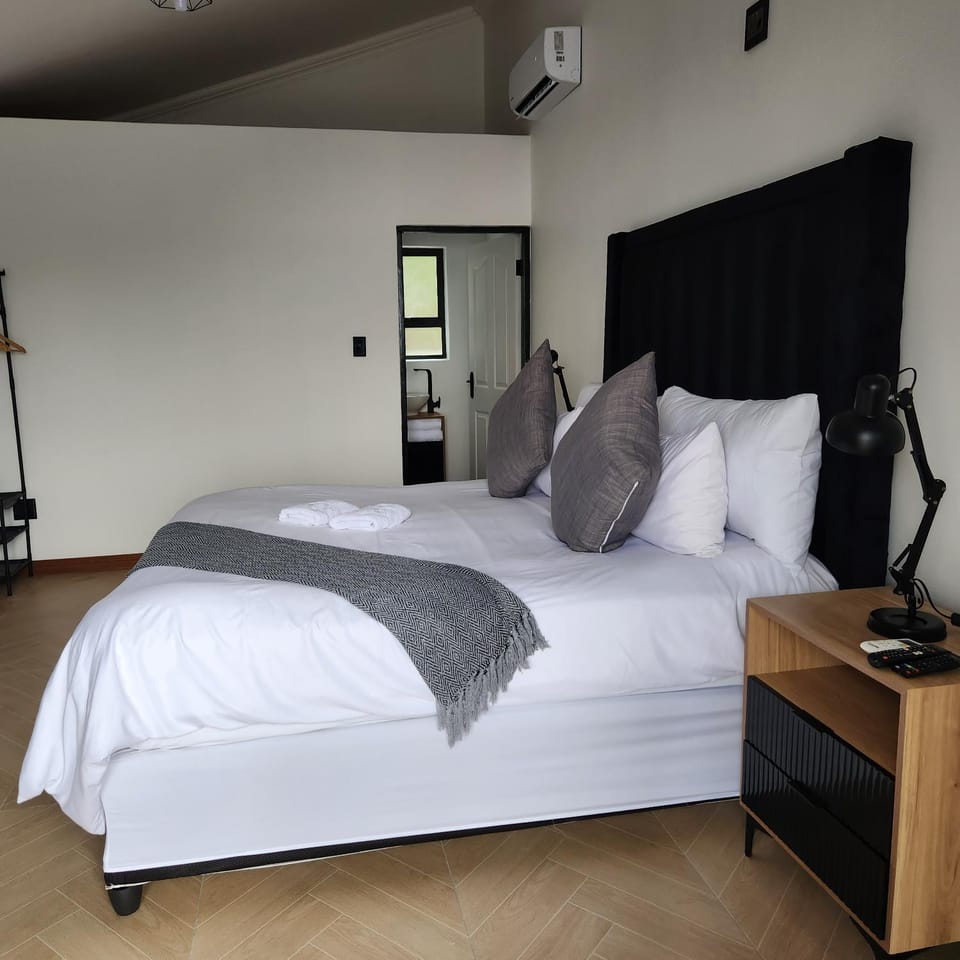 Le Bamboo Guest House And Boat Cruise Bed and Breakfast in Gauteng