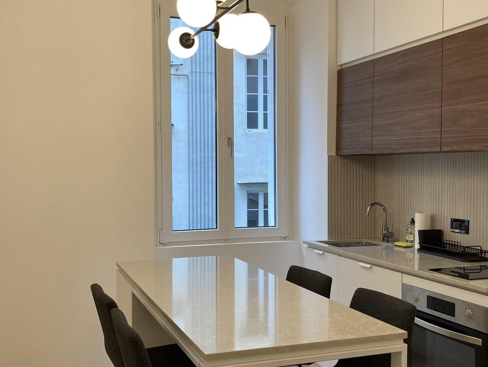 Kitchen or kitchenette, kitchen