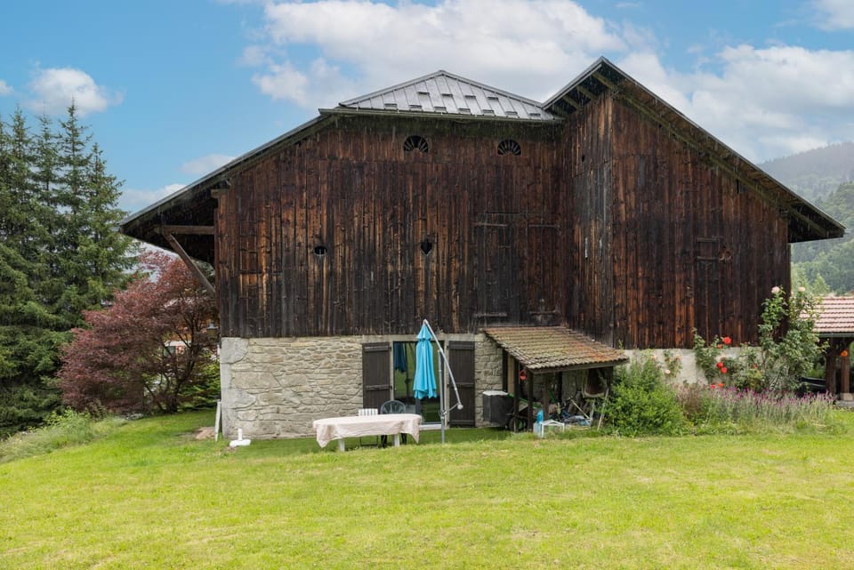 Property building, Living room