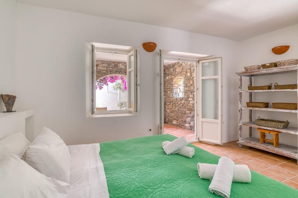 Lefkes Village Living Apartment in Paros, Greece