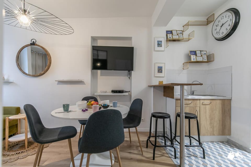 Communal lounge/ TV room, Living room, Lounge or bar, Seating area