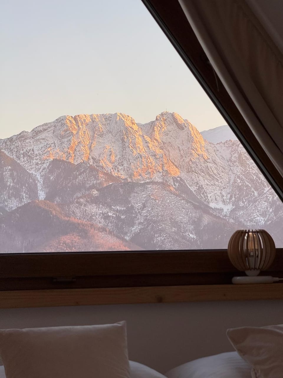 View (from property/room), Mountain view