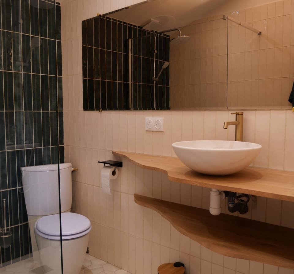 Toilet, Bathroom