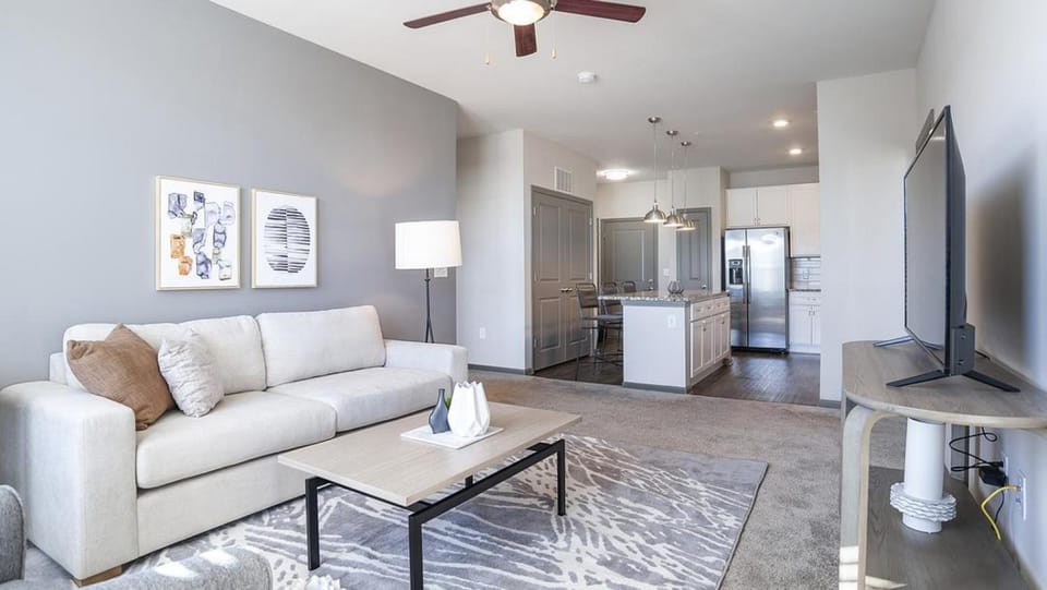 Landing Modern Apartment with Amazing Amenities (ID8577X56) Apartment in Cornelius