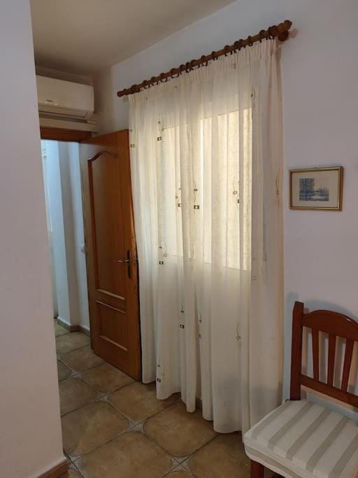 Magnificent ground floor with views - B Apartment in Malaga