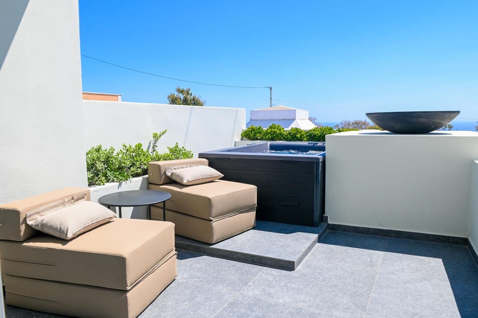 Hot Tub, Balcony/Terrace