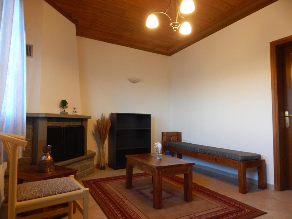 Communal lounge/ TV room, Seating area
