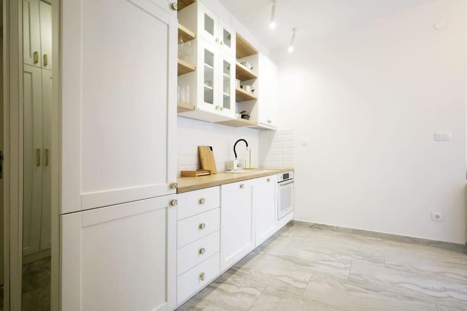 Kitchen or kitchenette, stove
