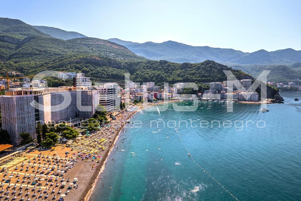 Natural landscape, Bird's eye view, Beach, City view, Mountain view, Sea view