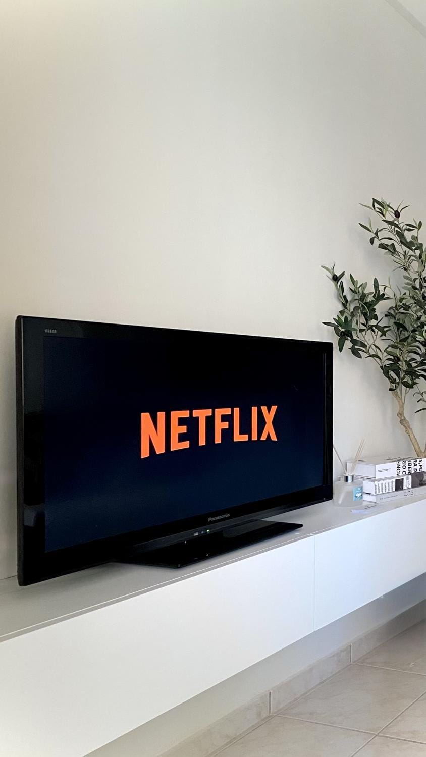 TV and multimedia, Evening entertainment