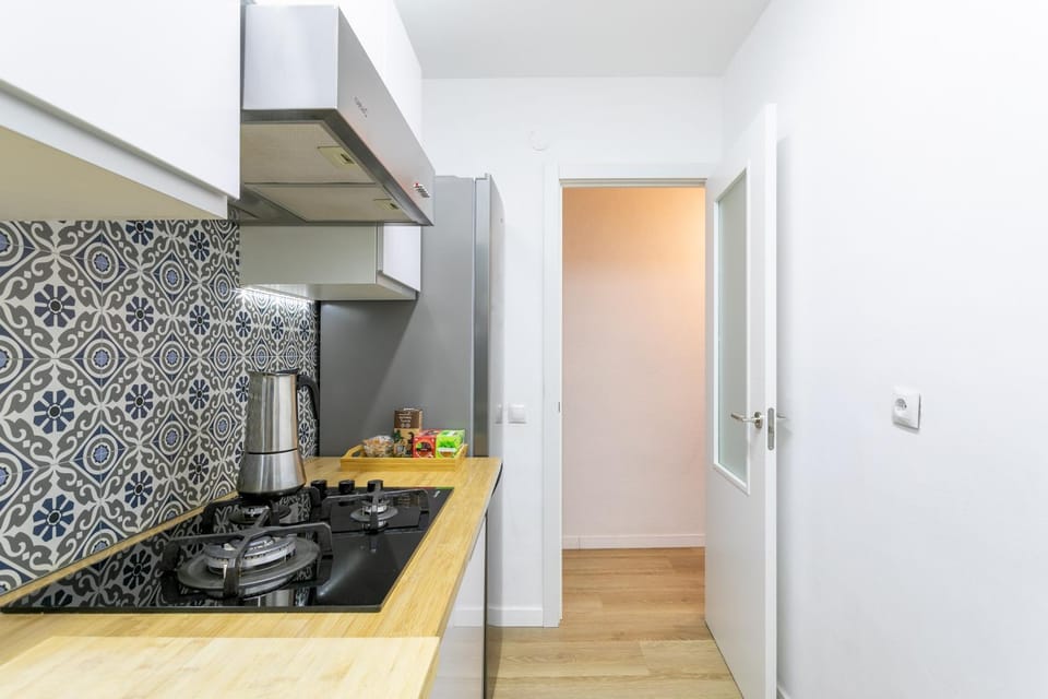 Kitchen or kitchenette, Living room