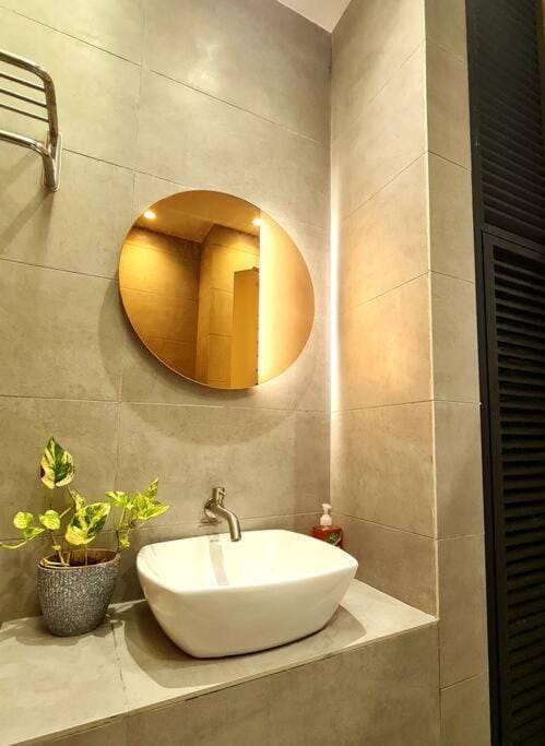 Mahkota Crown Haven Apartment, near A'Farmosa & Jonker Apartment in Malacca