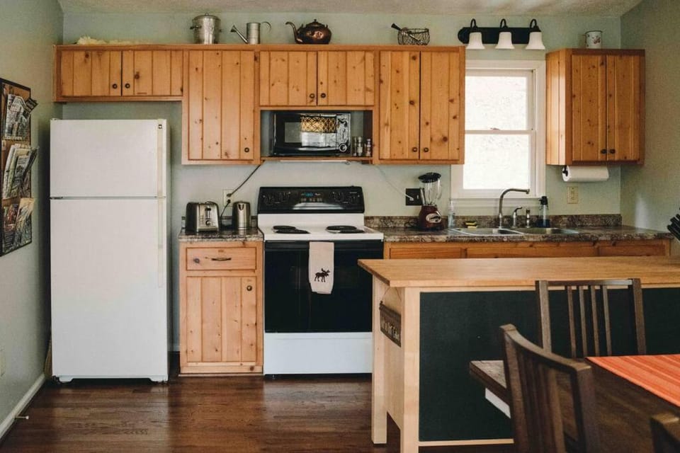 minibar, oven, pet friendly, kitchen