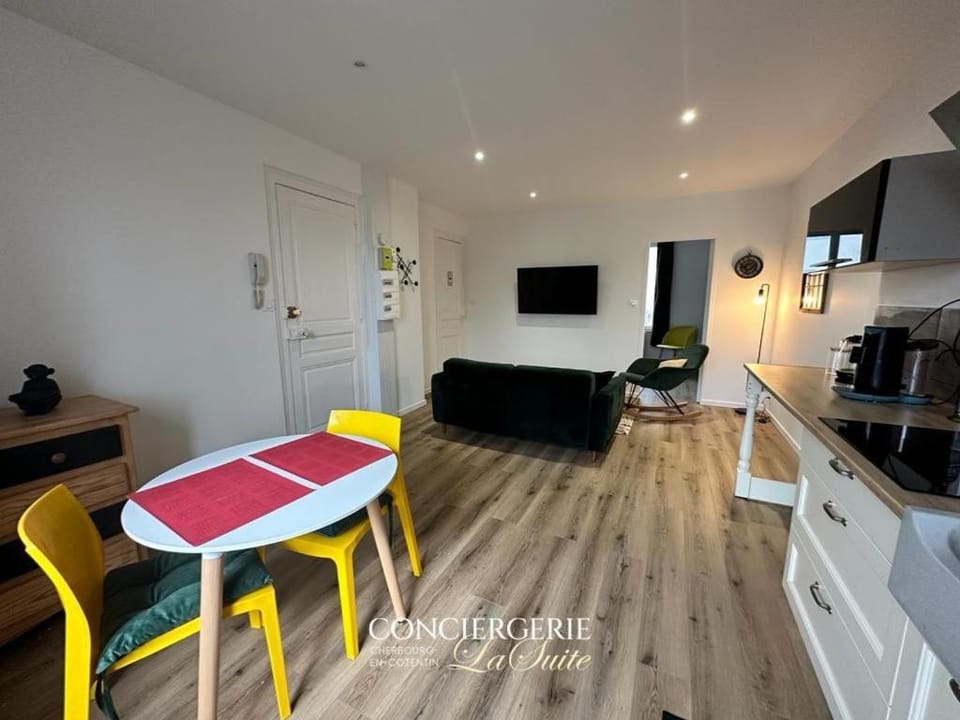 Le Petit Pedro Apartment in Normandy