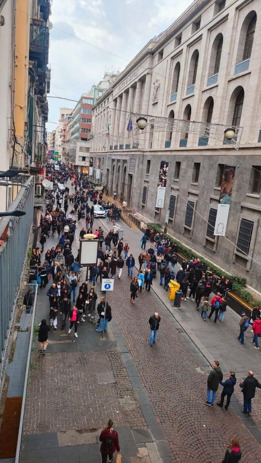 Property building, Day, People, Neighbourhood, City view, Street view, Location