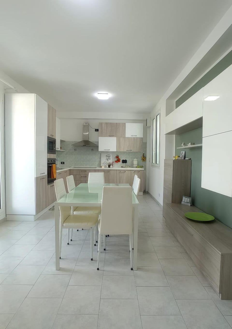 Living room, Seating area, kitchen
