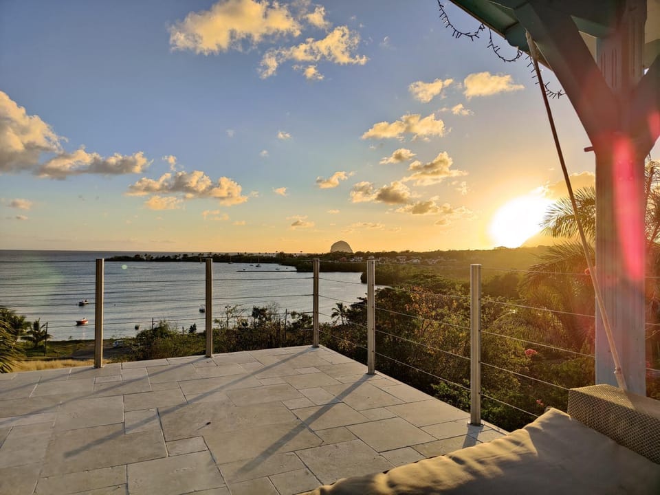 Nearby landmark, Day, Natural landscape, Balcony/Terrace, Sea view, Sunrise, Sunset