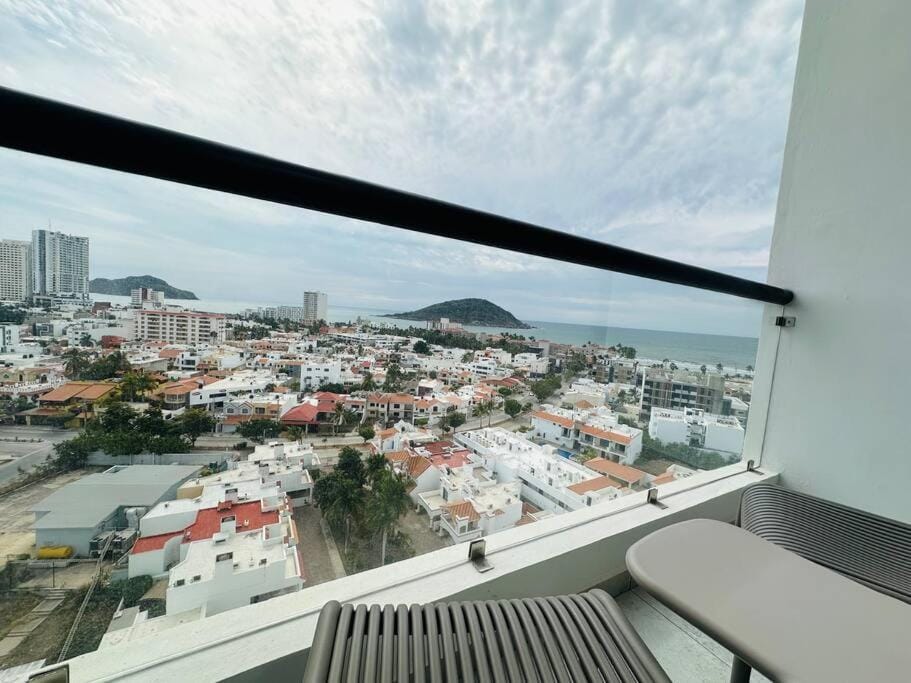 Ferrara Mazatlan cerca Del Mar Apartment in Mazatlan