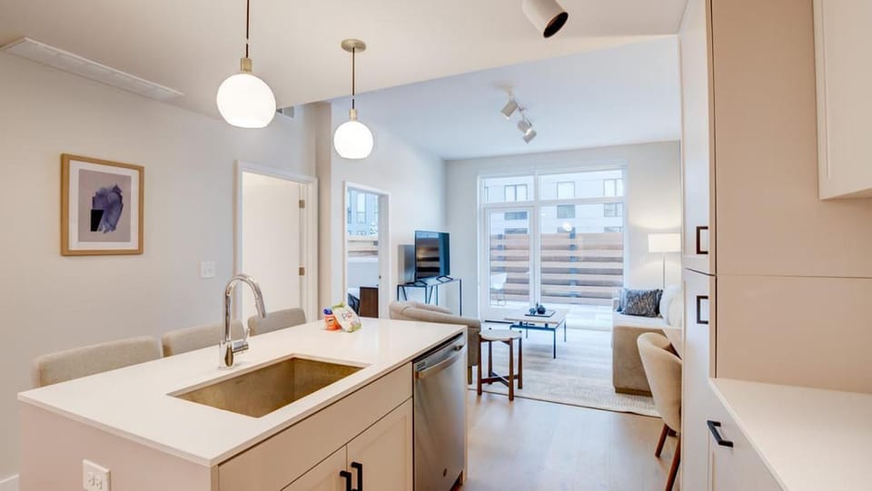 Landing Modern Apartment with Amazing Amenities (ID6280X26) Apartment in Salt Lake City