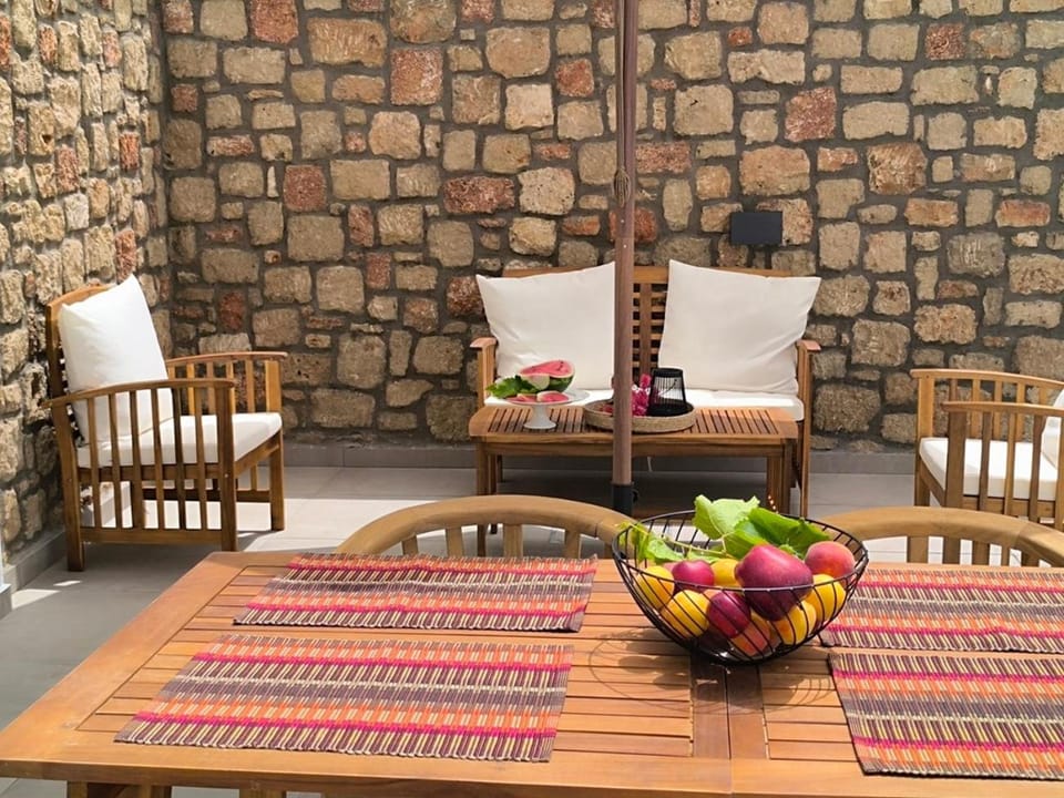 Inner courtyard view